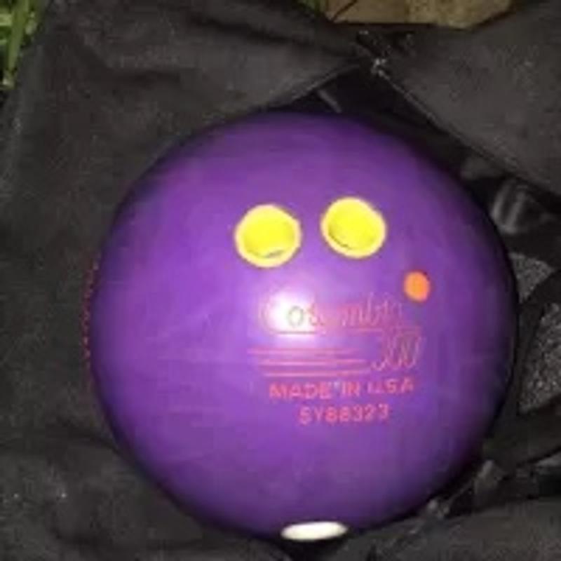 Columbia 300 Quake Bowling Ball & Excalibur Bowling Bag for sale in