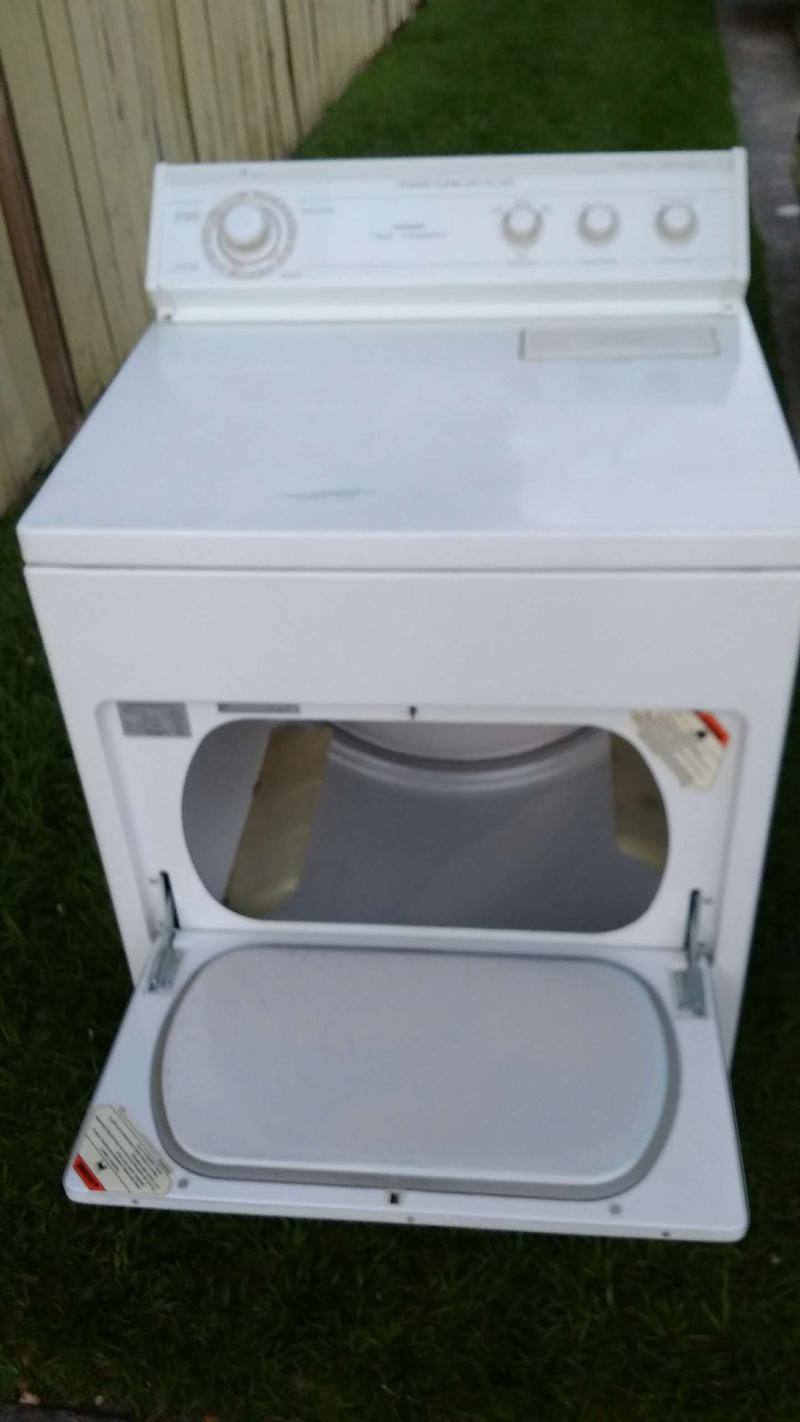 Whirlpool supreme 7 cycle 4 temperature gas dryer for sale in Houston