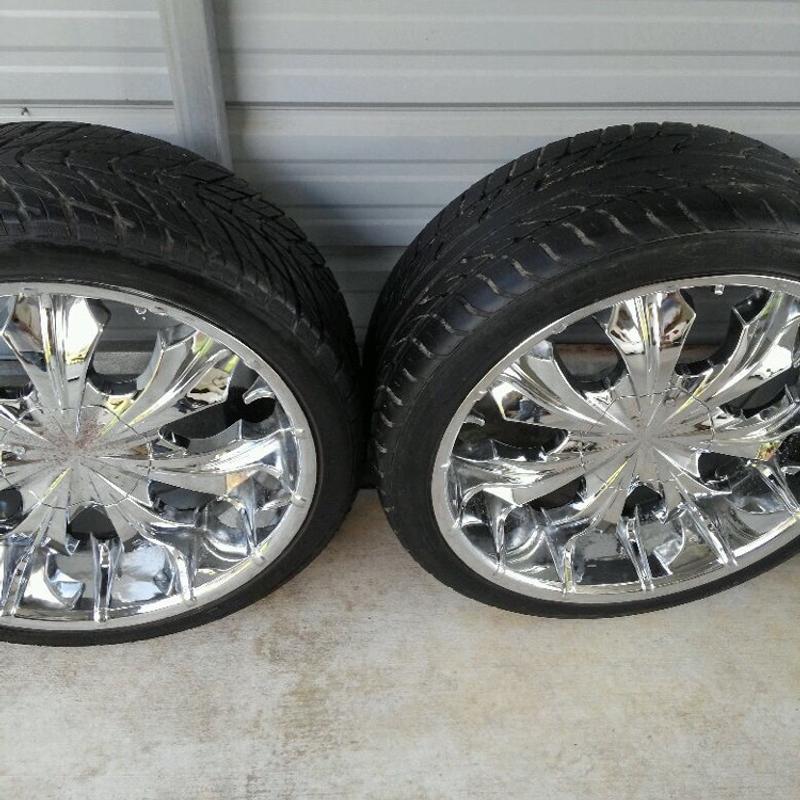 22's tires and rims 265 35R22 =size for sale in The Colony, TX 5miles