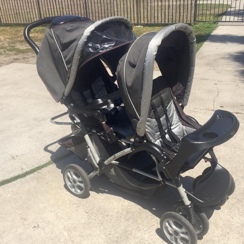 Graco Duo-Glider Click Connect Double Stroller for sale in Cudahy, CA