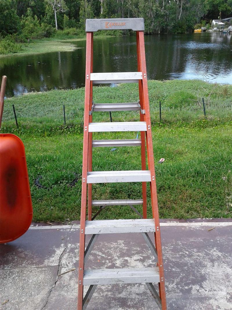 Keller ladder for sale in Eustis, FL 5miles Buy and Sell