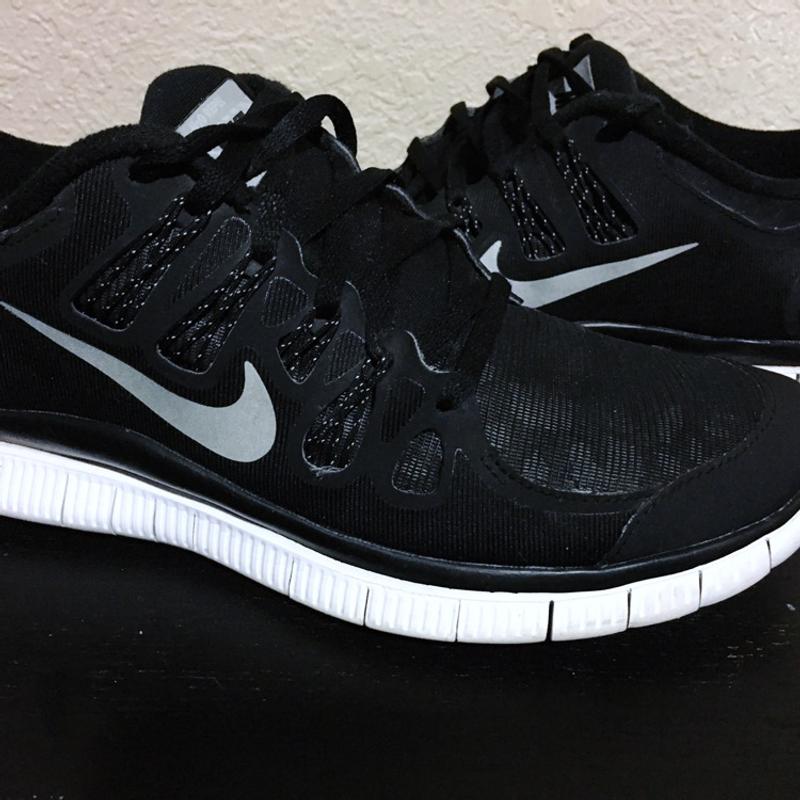 mens 8.5 nike shoes