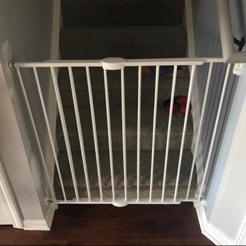 Baby gate for sale in Indianapolis, IN 5miles Buy and Sell