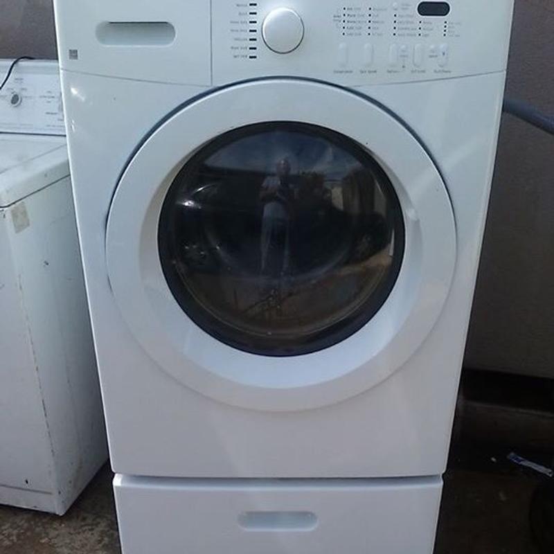 Frigidaire Affinity Washer for sale in Yucaipa, CA 5miles Buy and Sell