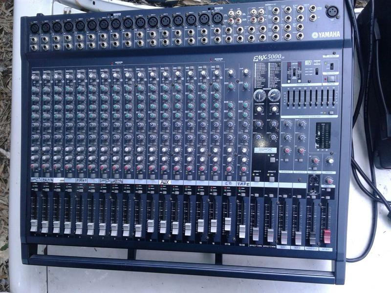 YAMAHA POWERMIXER Emx500020 for sale in Dallas, TX 5miles Buy and Sell