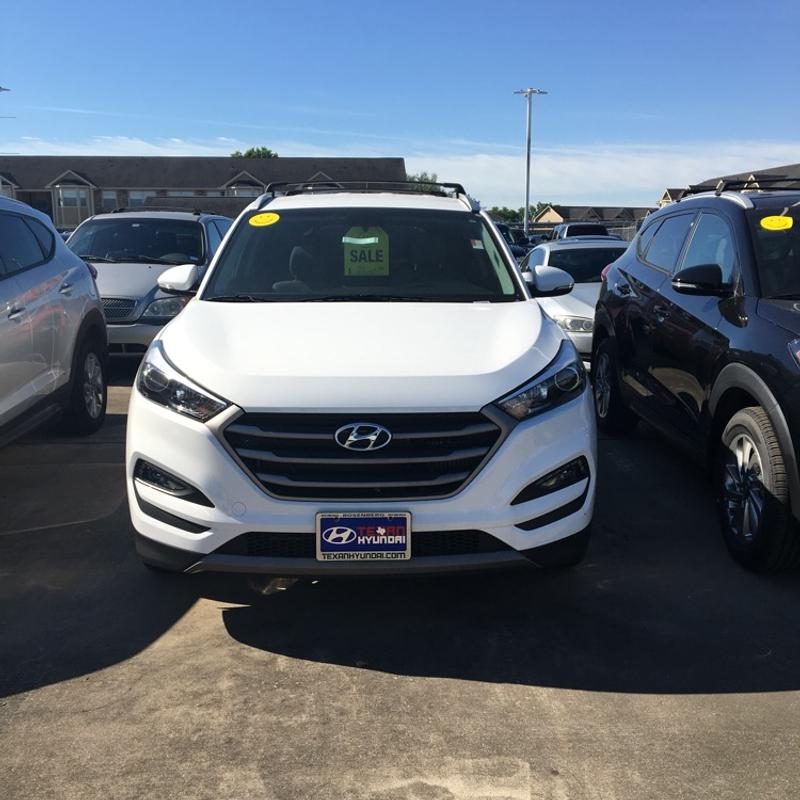 Hyundai 200 for sale in Rosenberg, TX - 5miles: Buy and Sell