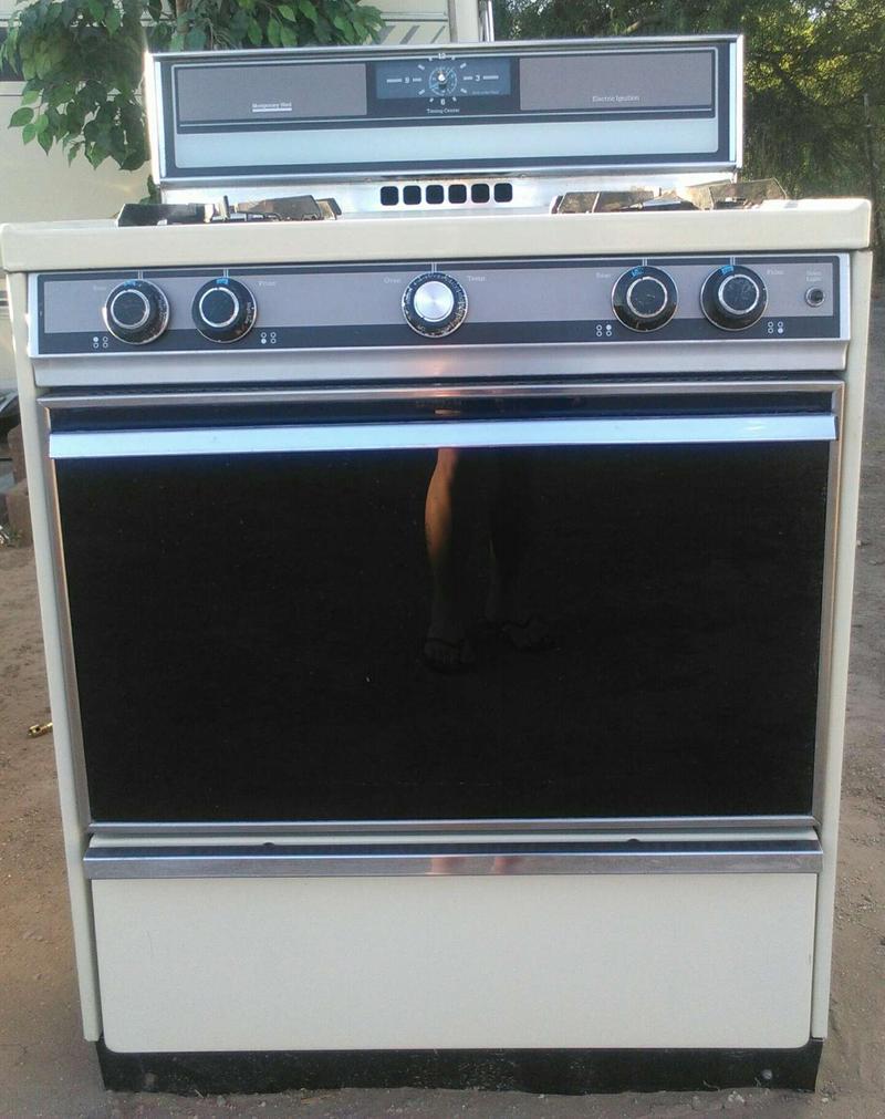 Montgomery Ward, four burner, gas stove. for sale in Tucson, AZ