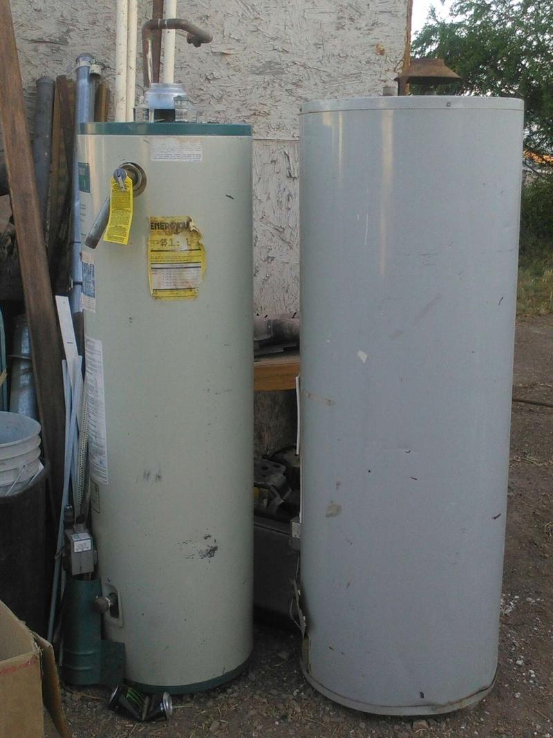 Reliance 501 Gas Water Heater. for sale in Tucson, AZ 5miles Buy and