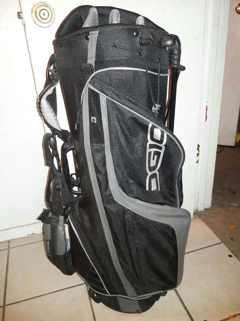 OGIO SPIKE STAND GOLF BAG for sale in Arlington, TX 5miles Buy and Sell