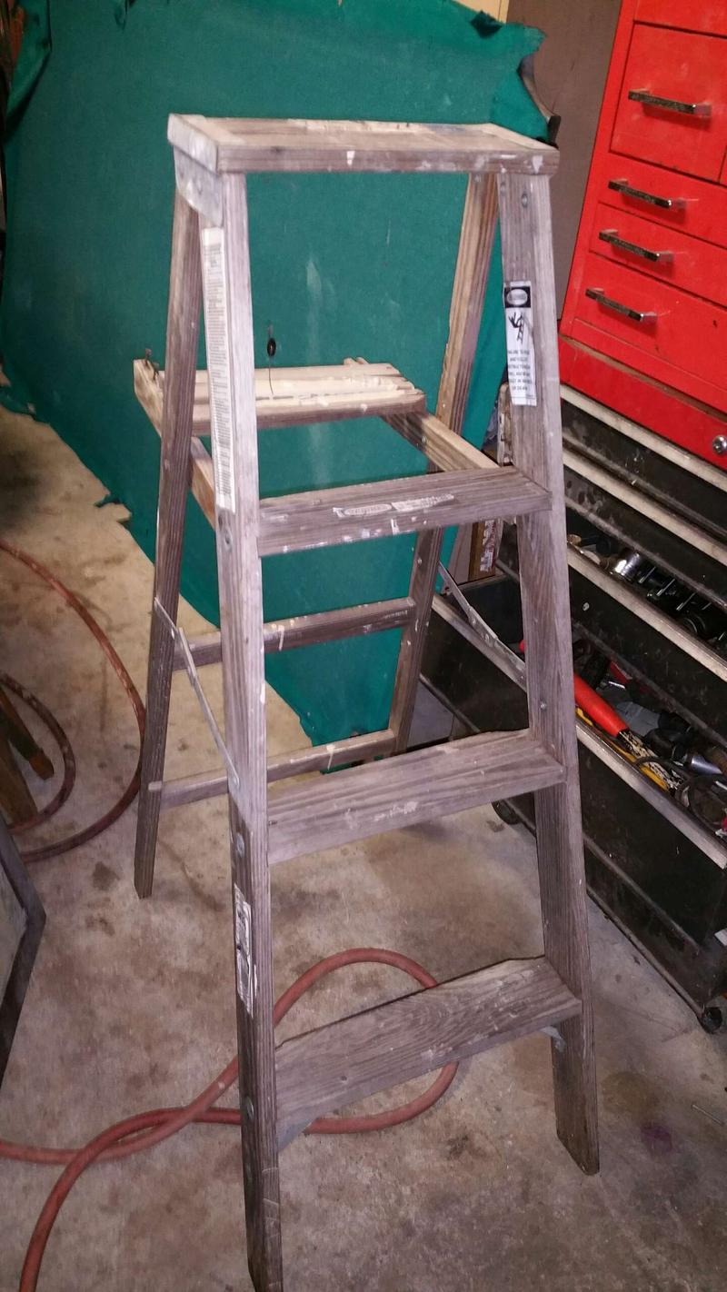 Old 4 ft wooden ladder for sale in Rowlett, TX 5miles Buy and Sell