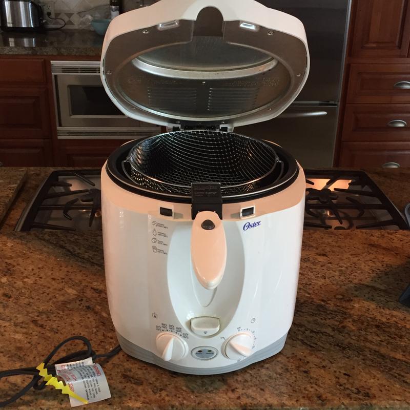 Oster deep fryer model ODF510 for sale in Burbank, CA 5miles Buy