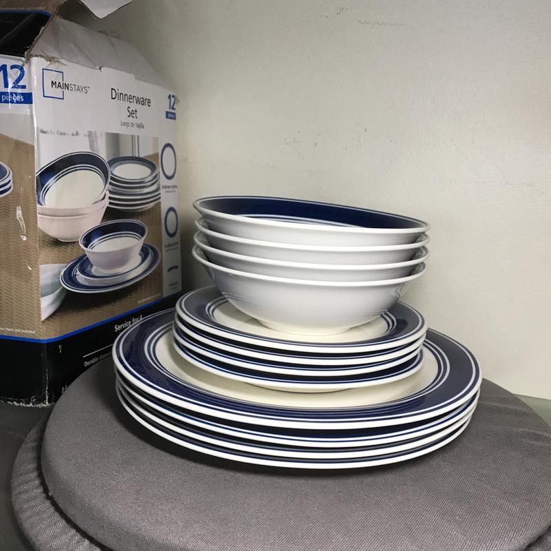 MAINSTAYS Banded 12Piece Dinnerware Dinner Set Stoneware Blue plates