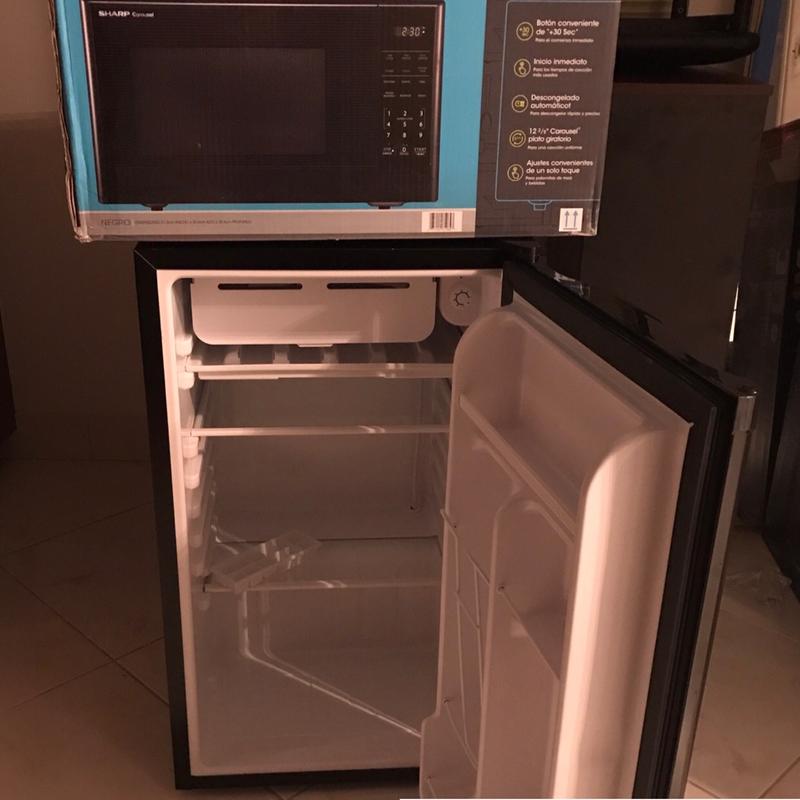 Tramontina Mini fridge refrigerator sharp microwave convo used for a