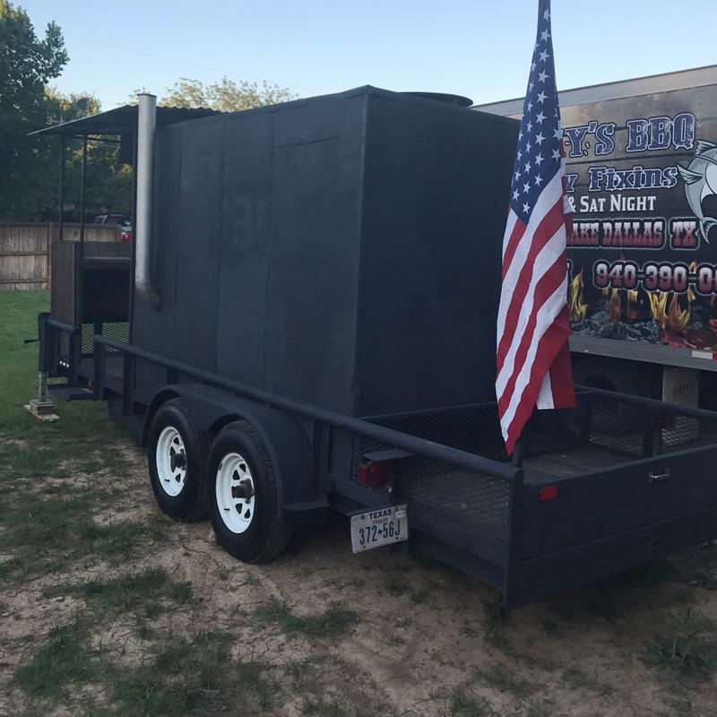 Oyler smoker for sale in Lake Dallas, TX 5miles Buy and Sell