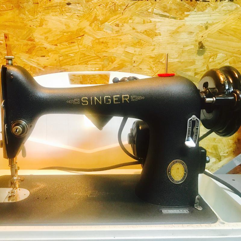 1951 CENTENNIAL EDITION, INDUSTRIAL STRENGTH SINGER SEWING MACHINE 66