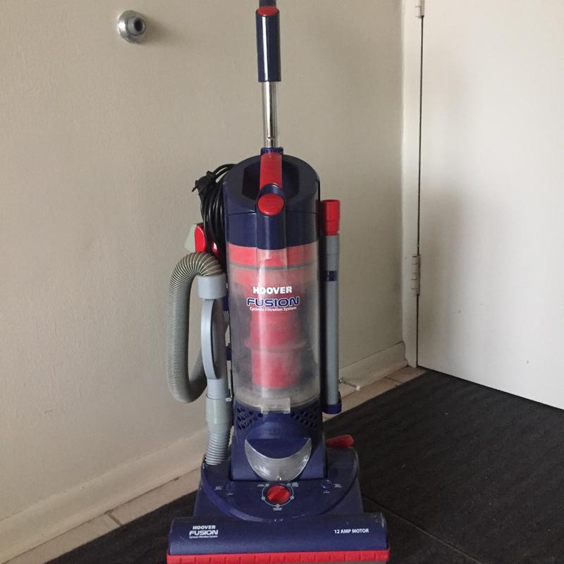 Hoover Fusion Cyclonic Bagless Upright 