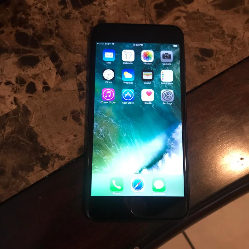 AT&T / cricket iPhone 7 plus for sale in Boerne, TX 5miles Buy and Sell