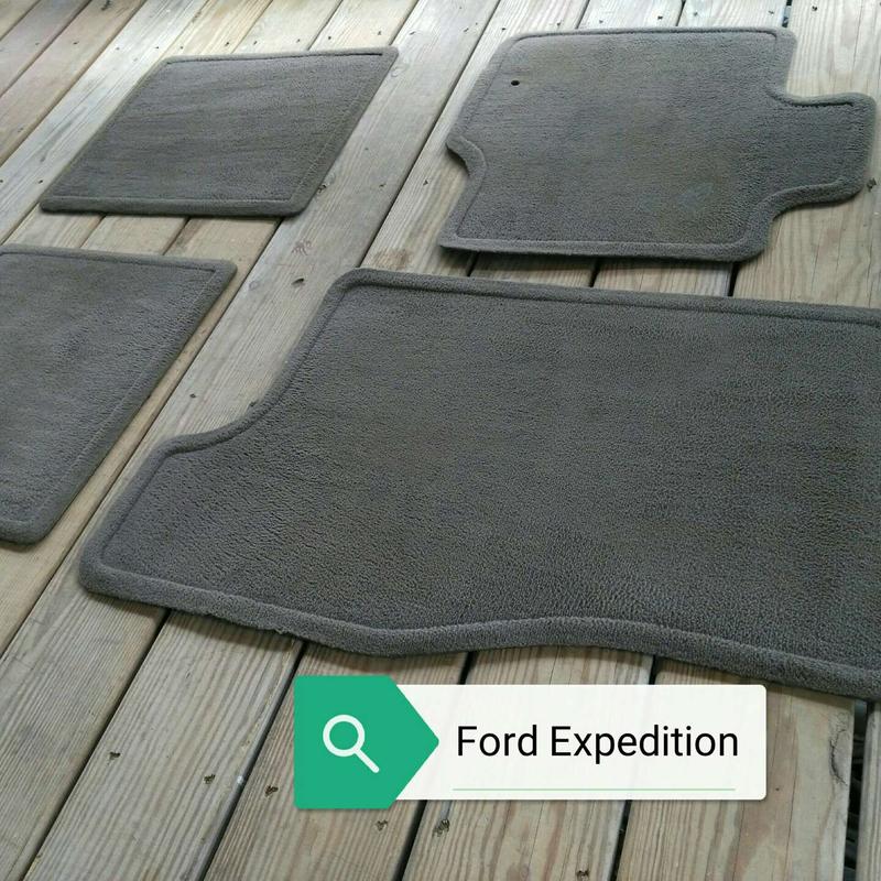 Factory floor mats Ford Expedition 2004 to 2006 for sale in Woodbridge, VA 5miles Buy and Sell