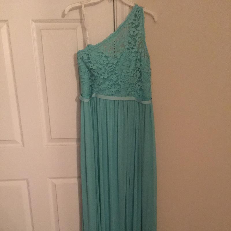 Bridesmaid dress / spa color / David's 