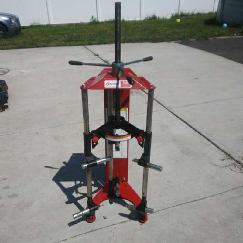 Branick 7600 Strut Spring Compressor for sale in Bloomfield, NJ