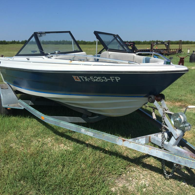 1986 Sunbird Ski boat for sale in Mckinney, TX 5miles Buy and Sell