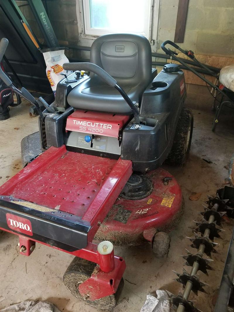 Toro riding lawn mower for sale in Temple Hills, MD 5miles Buy and Sell