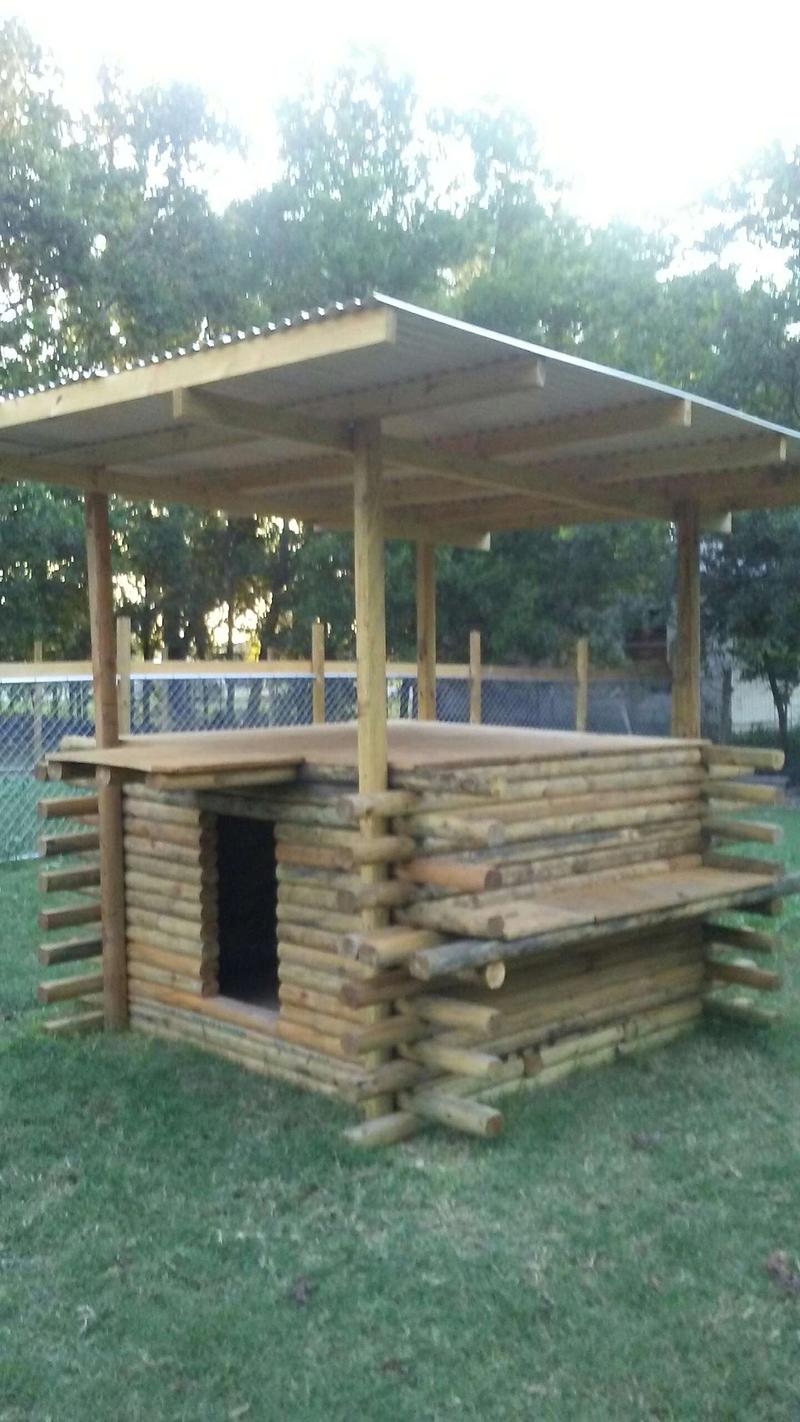 Custom Built Insulated Dog Houses for sale in Whitewright, TX 5miles