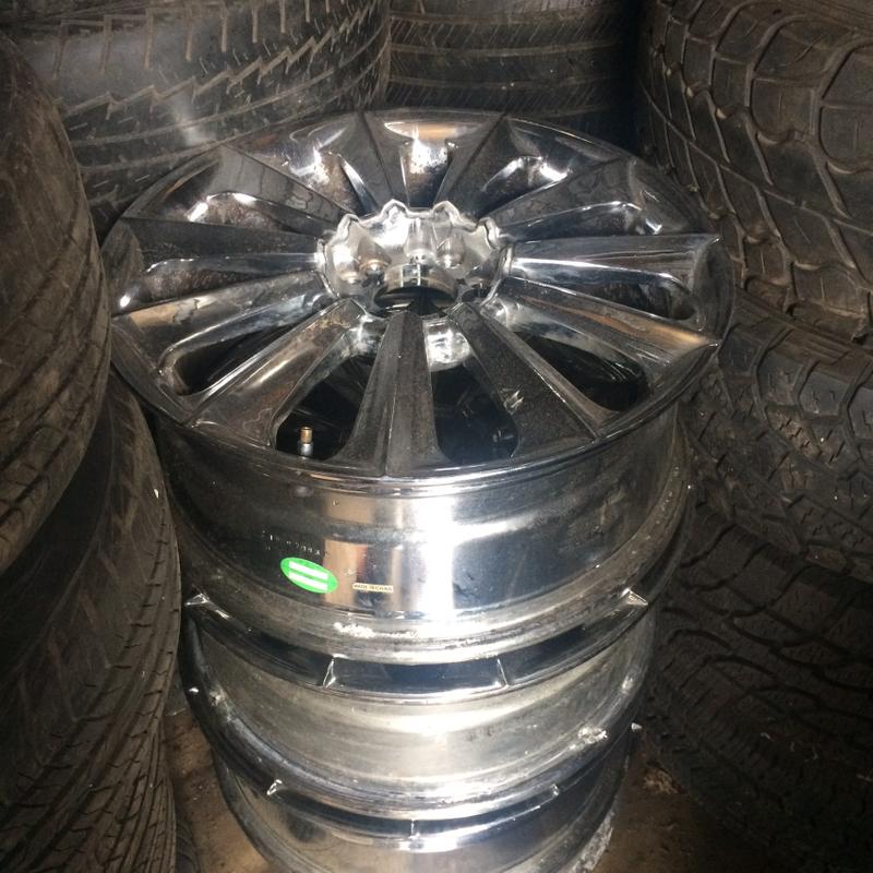 Rims chrome 18 (ONLY RIMS) for sale in Malden, MA 5miles Buy and Sell