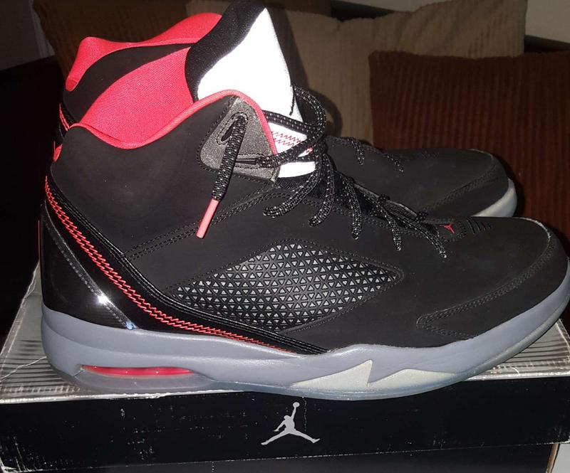 jordan v xv xxii price