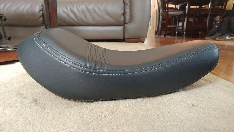 Single springer seat