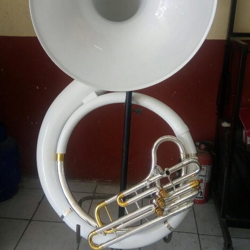 Conn sousaphone Tuba for sale in San Antonio, TX 5miles Buy and Sell