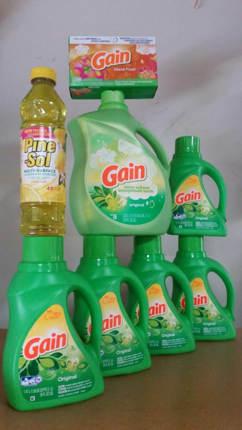 BIG Gain laundry detergent bundle. All 8 items for 40. FIRM PRICE