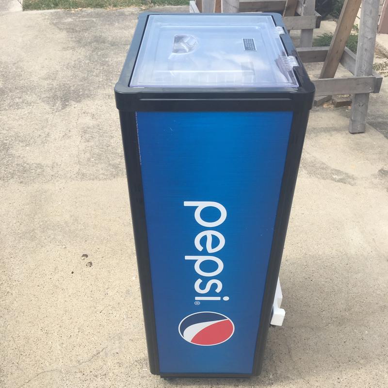 NEW Cool Point AHT bottle cooler R60 Rcus for sale in Rockwall, TX