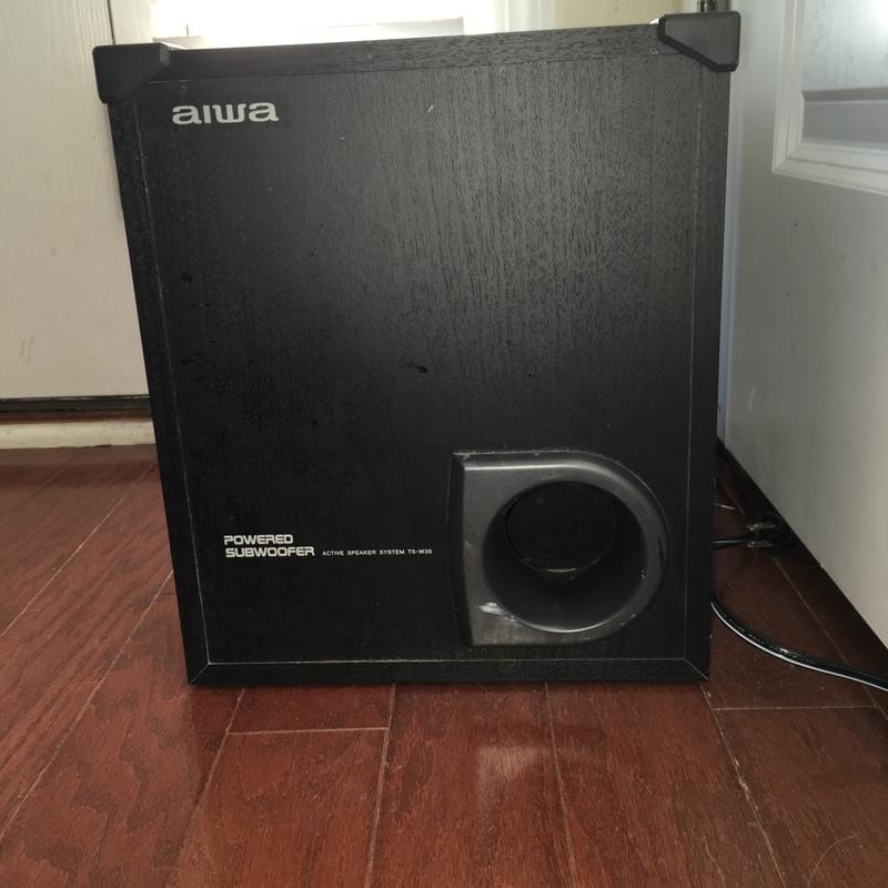 subwoofer aiwa