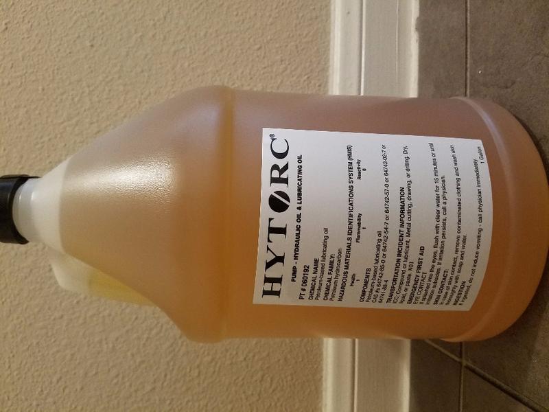 Hytorc 060192 Hydraulic Lubricating Oil Petroleum Hydrocarbon Based for