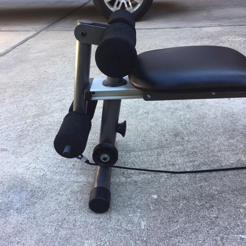 Gold's Gym 210 lb Power Flex™ 2921 Resistance System weight bench for