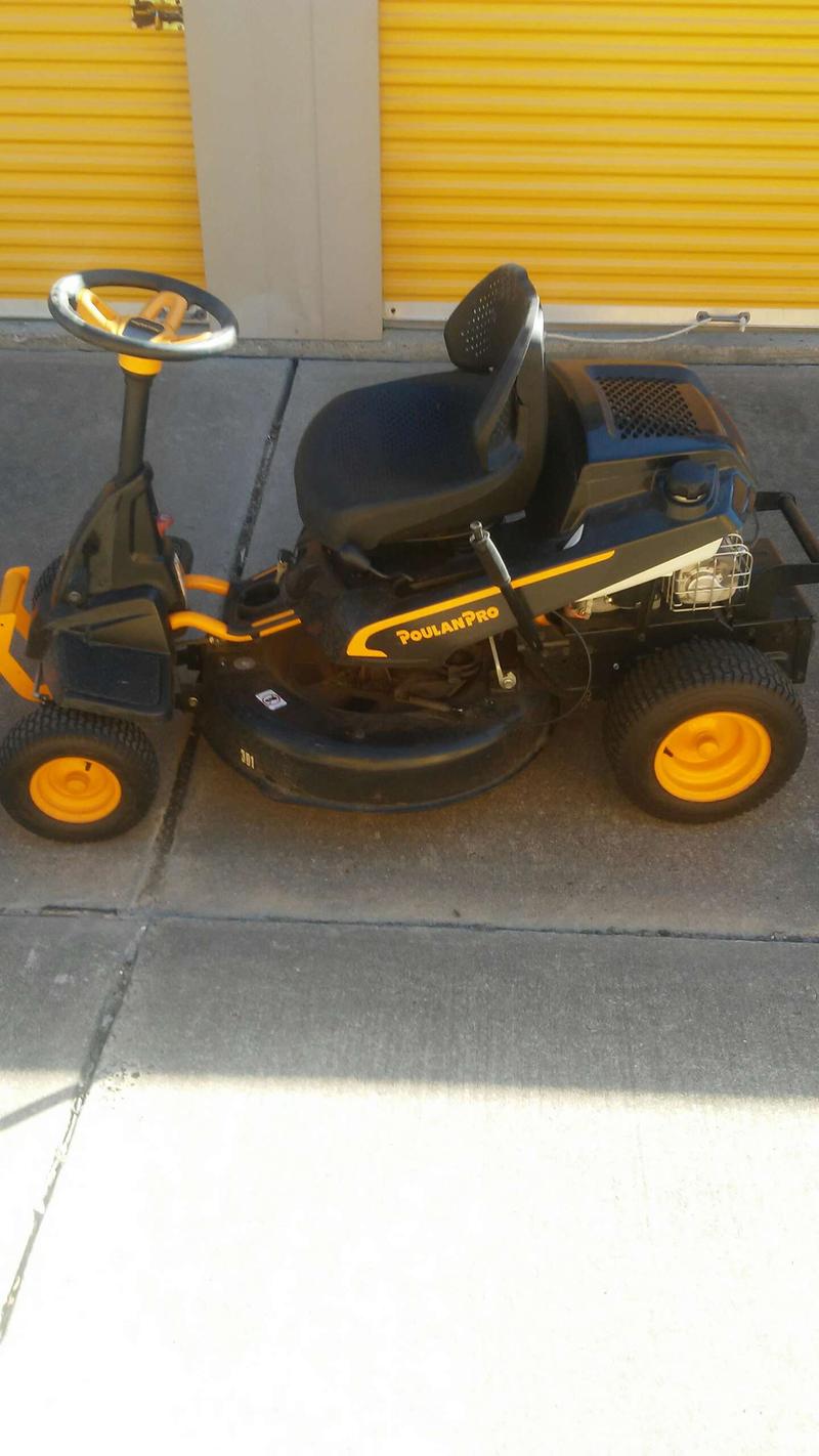 Poulan Pro 30 inch riding mower for sale in Katy, TX 5miles Buy and Sell