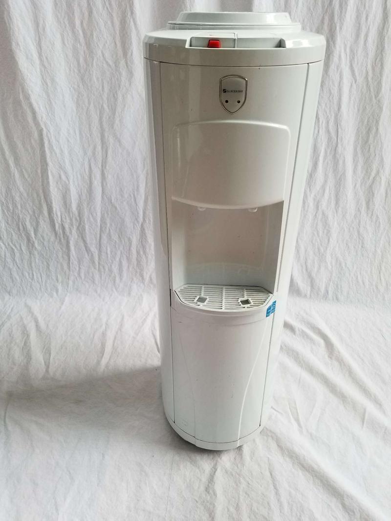 Glacier Bay Hot and Cold Water Dispenser. Leaking needs repair. for