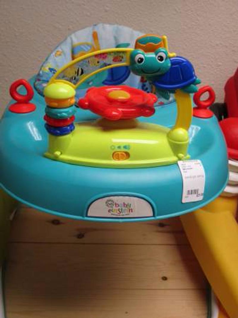 einstein baby walker