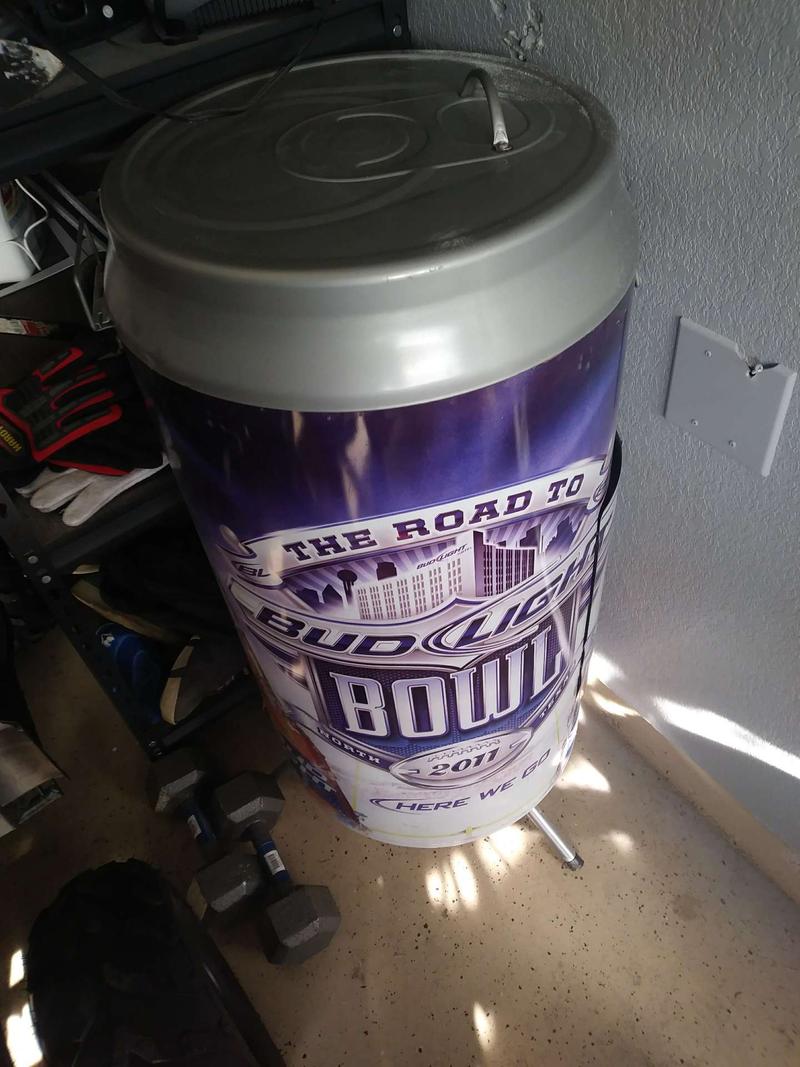 Bud Light grill for sale in Fort Worth, TX 5miles Buy and Sell