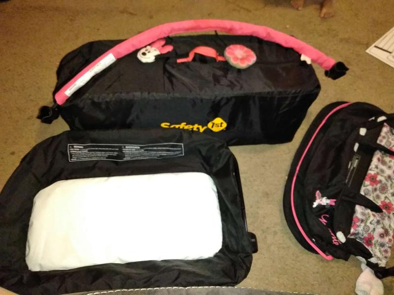 minnie mouse pack and play