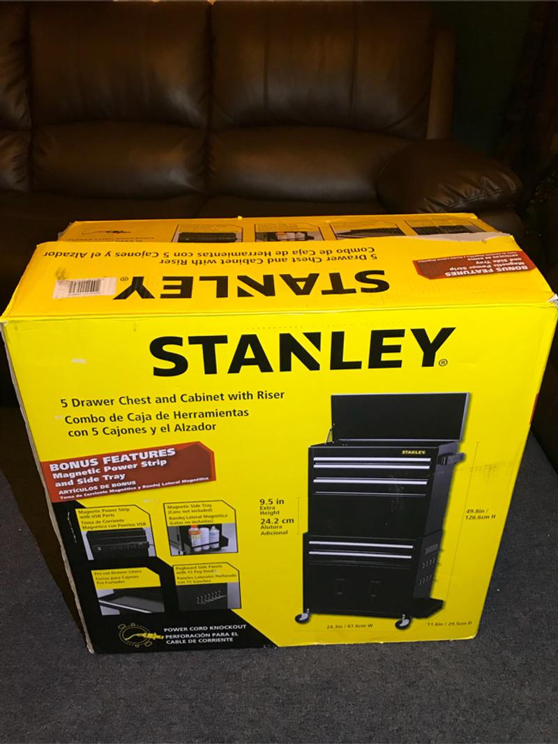 STANLEY 5 Drawer Tool Chest and with Riser for sale in Los