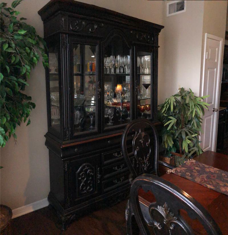 Beautiful formal dining room hutch, table and 6 chairs for sale in