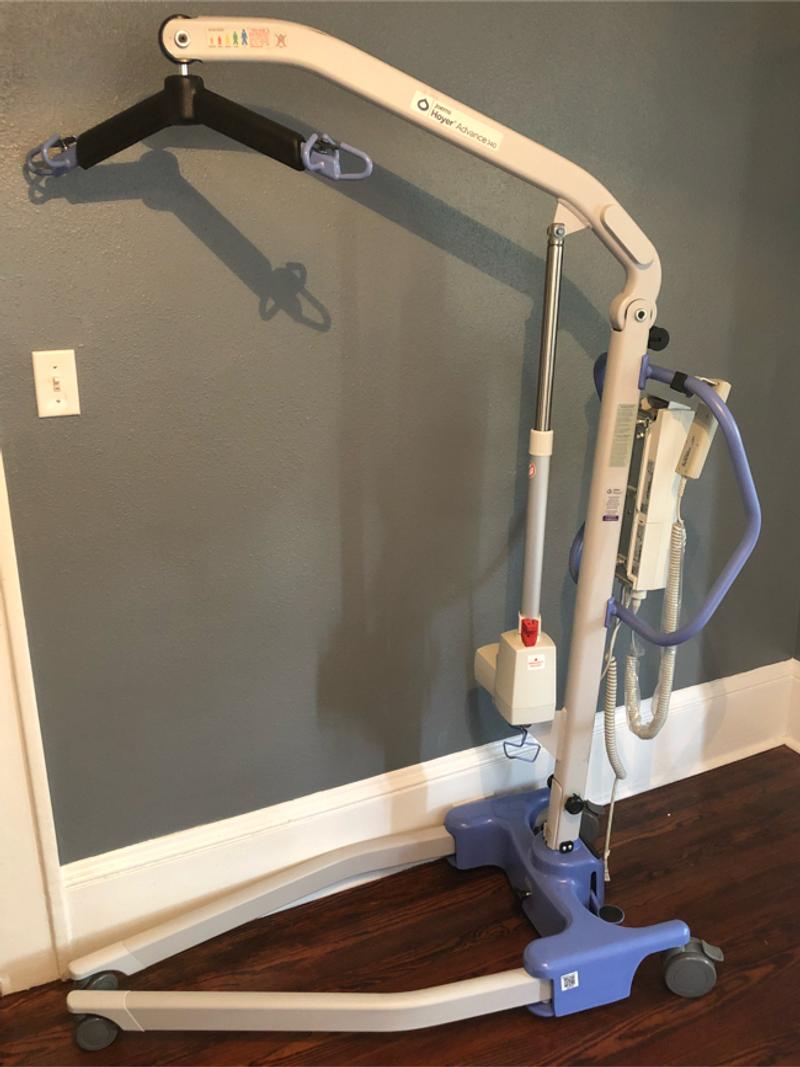 Joerns Hoyer The Advance 340 power lift for sale in Jacksonville, FL