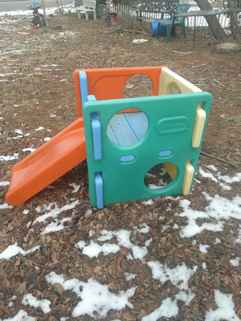 Little Tikes climber slide Cube for sale in Deer Park, NY 5miles Buy