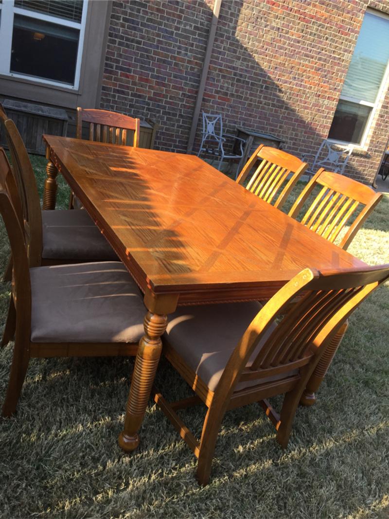 6 sturdy chairs and kitchen table for sale in Keller, TX 5miles Buy