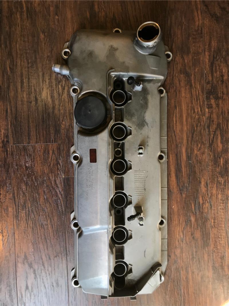 2005 BMW 325i (E46) M56 VALVE COVER W GASKETS ALUMINUM SULEV for sale