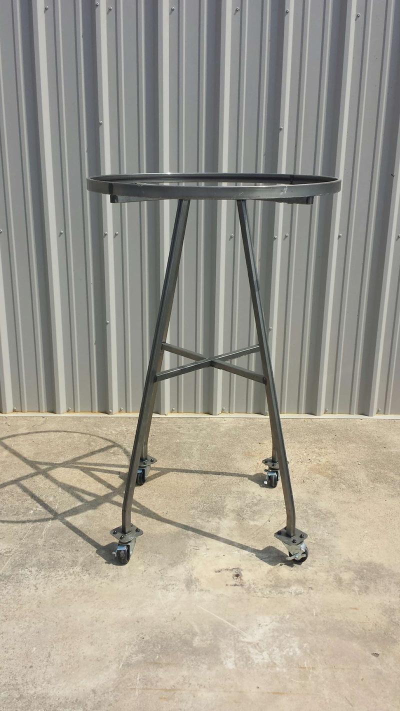 Round Steel Clothes Rack Garment stand for sale in Haltom City, TX