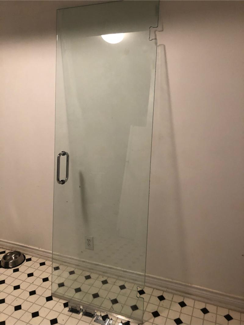 Frameless glass shower door for sale in Dallas, TX 5miles Buy and Sell