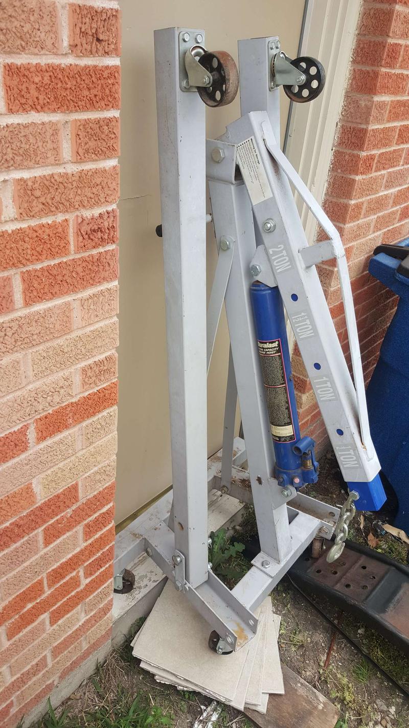 2 ton Duralast Engine Hoist Cherry picker for sale in Dallas, TX